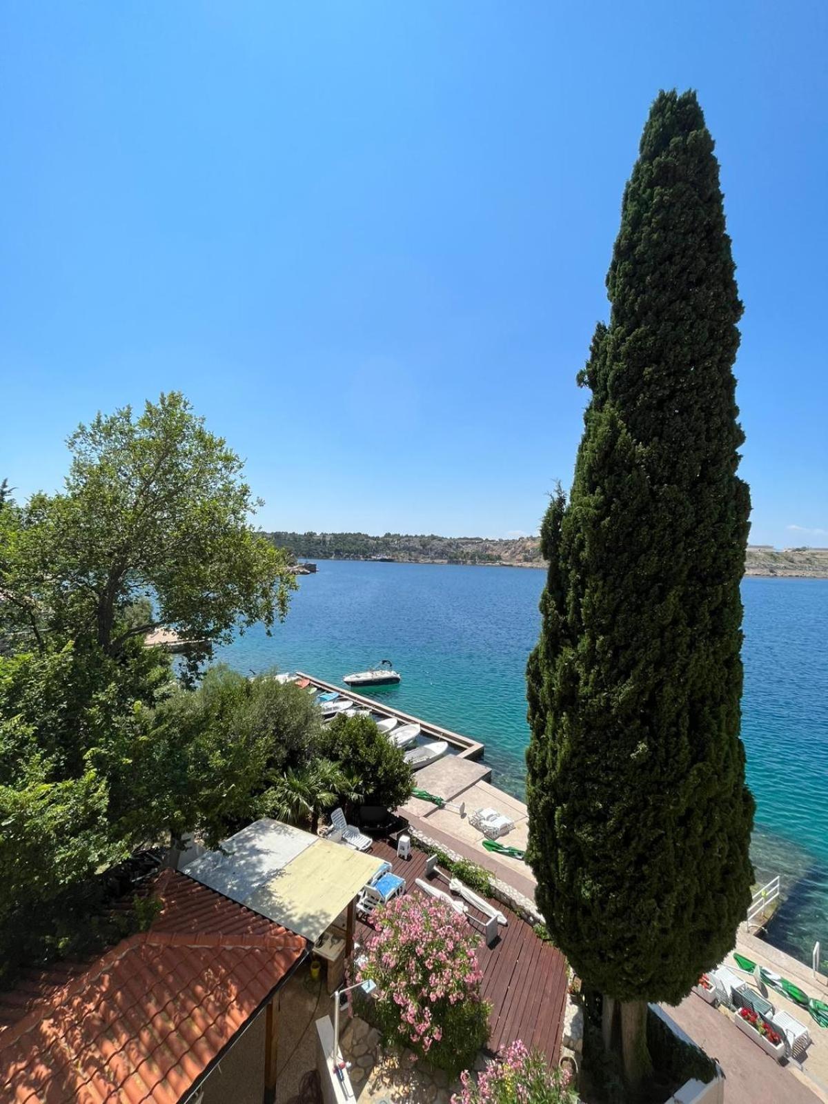 Bed&Breakfast Villa Eva Omišalj Exterior foto