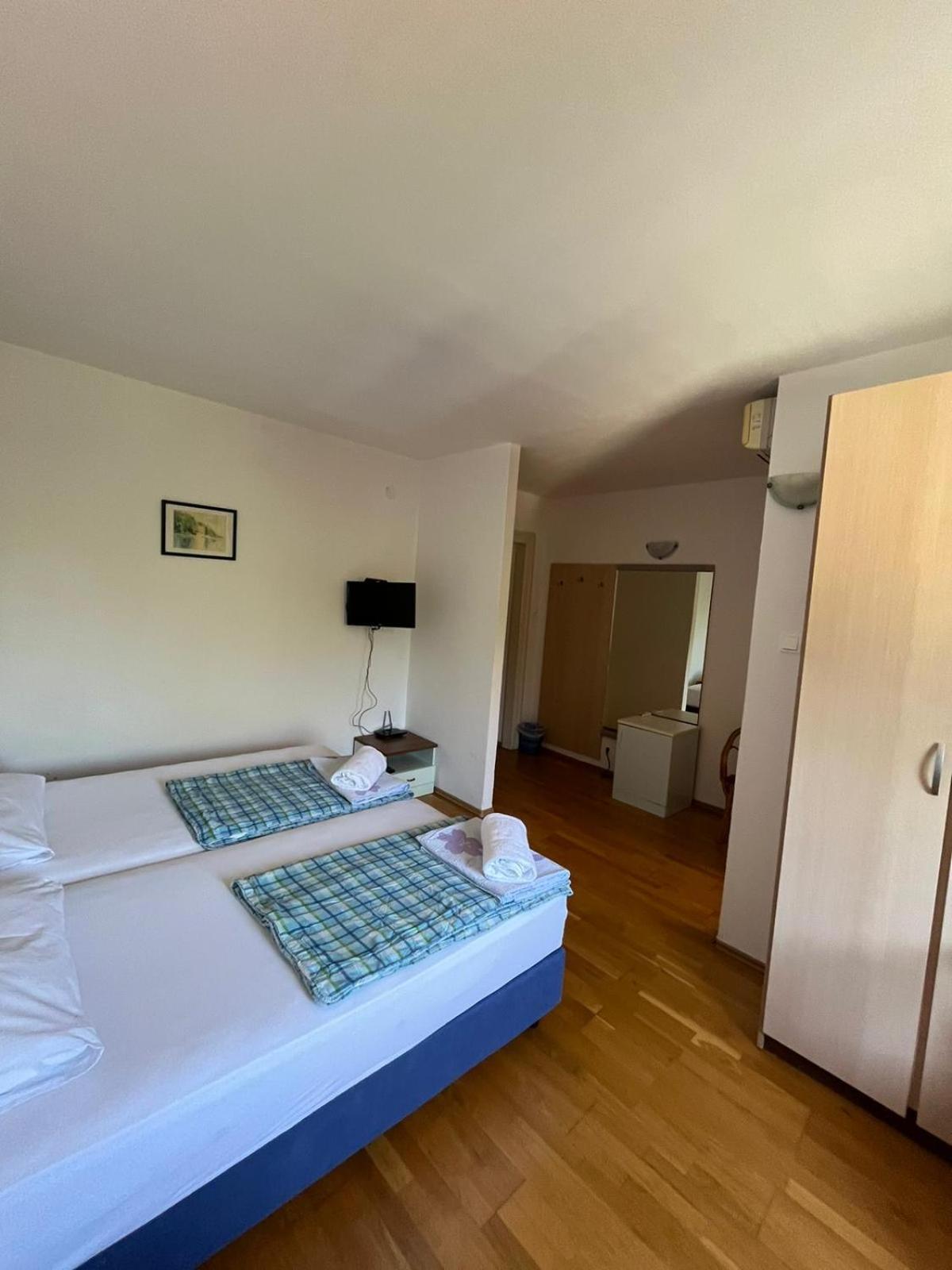Bed&Breakfast Villa Eva Omišalj Quarto foto