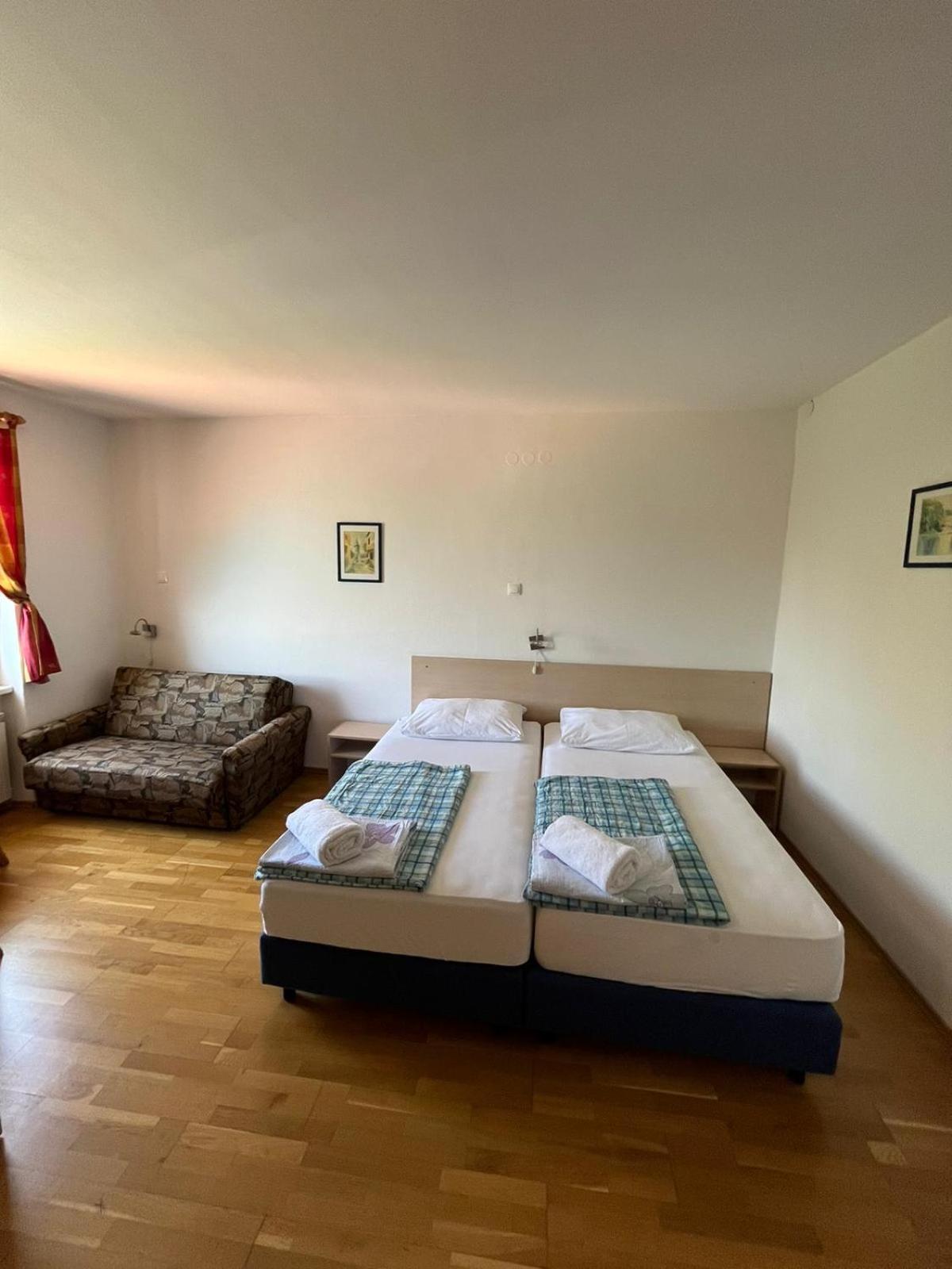 Bed&Breakfast Villa Eva Omišalj Quarto foto
