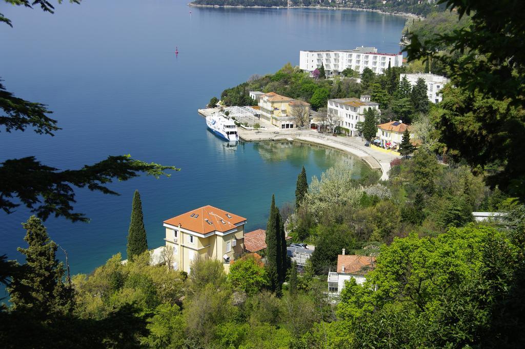 Bed&Breakfast Villa Eva Omišalj Exterior foto